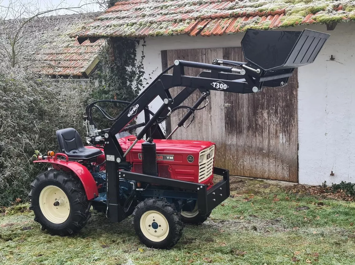 Tractor Yanmar YM 1401D