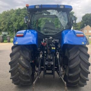 Traktor - New Holland T6080