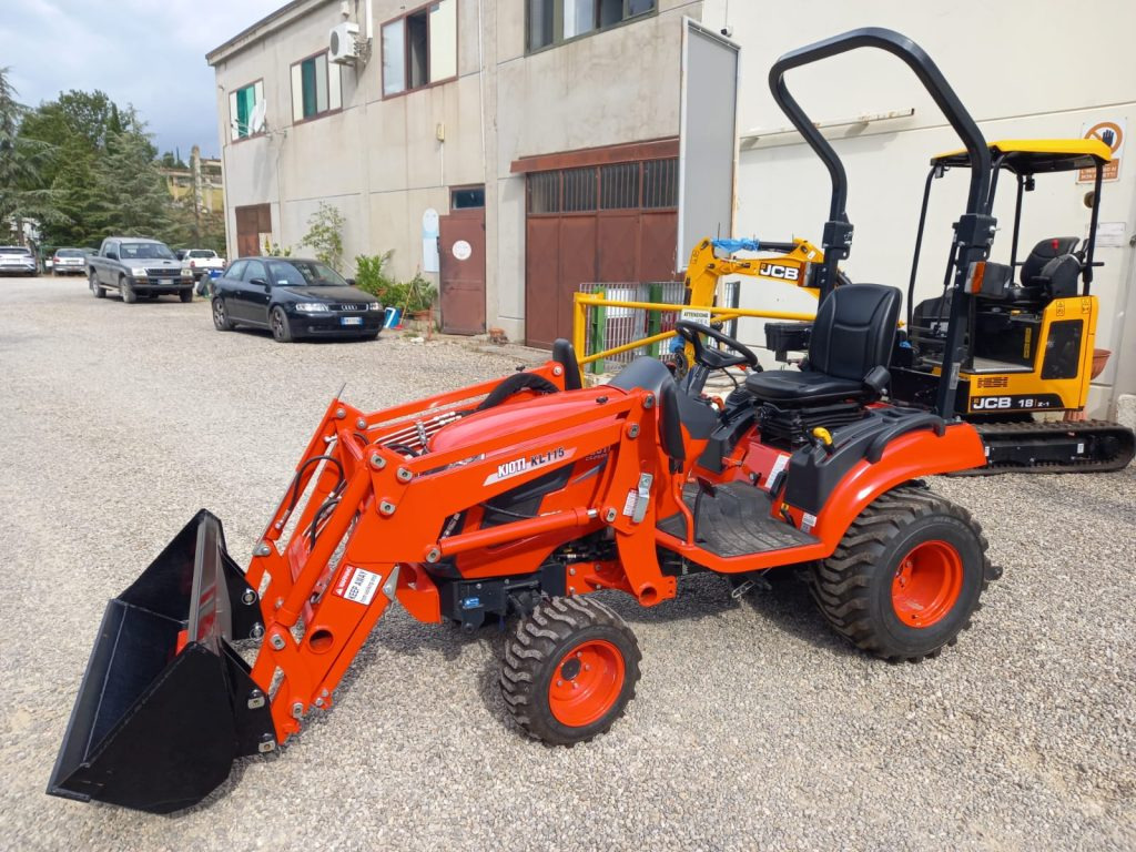 Traktor Kioti CS2520