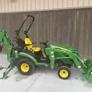 Traktor John Deere 1025R