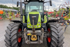 Traktor Claas Arion 620 CIS